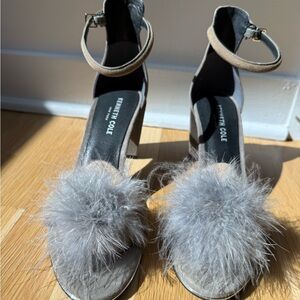 Kenneth Cole Gray Heeled Sandals with Feather Accent
